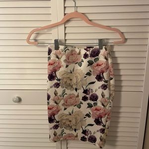 Flower pencil skirt